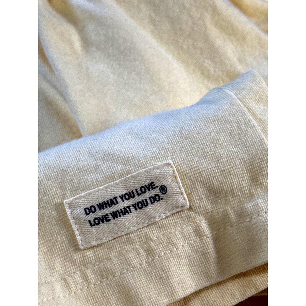 Life Is Good Mens XL Tee Yellow "Call Me Old Fashioned" Short Sleeve Cotton - Picture 5 of 7